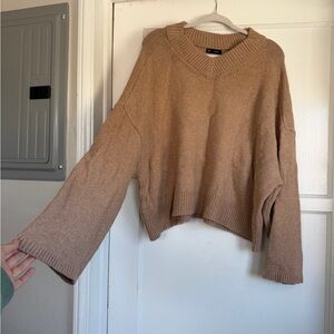 Gap VNeck Women’s Cozy Tan Sweater